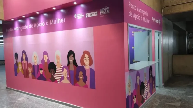 Agosto Lilás: Metrô mantém pontos de apoio a mulheres na Capital