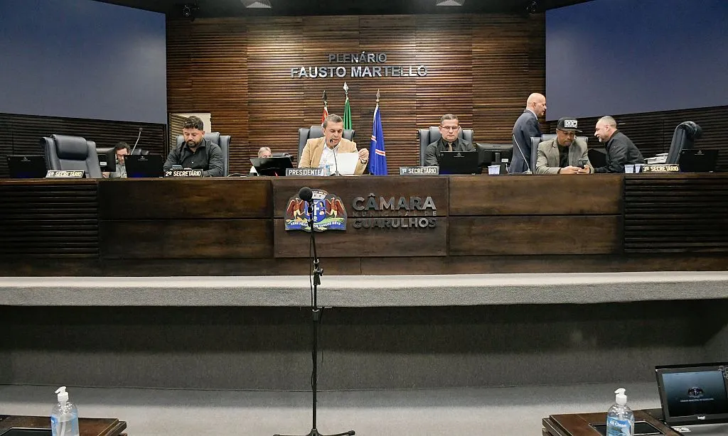 Comissão Especial de Estudos analisa tributos do aeroporto na Câmara Municipal