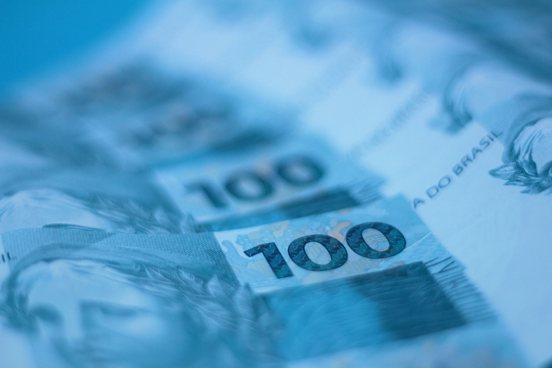 Como pagar dívidas renegociadas sem voltar ao vermelho