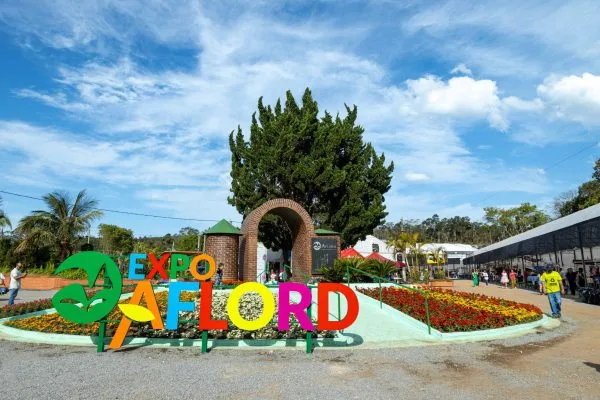 Expo Aflord reúne flores, jardins e atrações culturais em Arujá