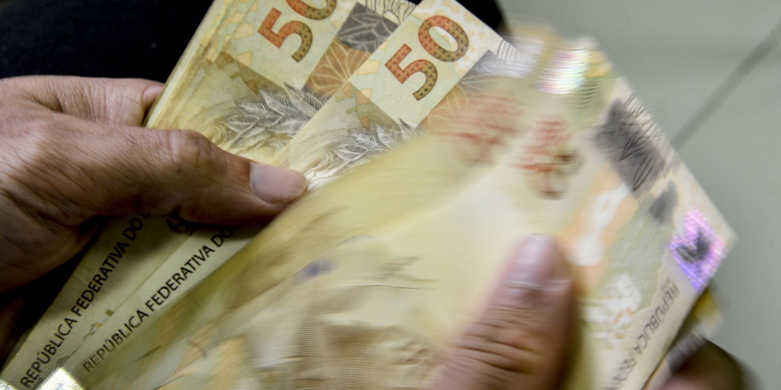 Fim da linha para o Desenrola Brasil e o impacto no bolso na cidade