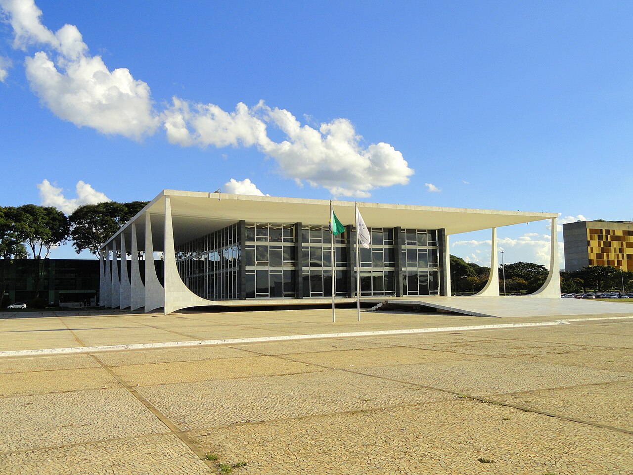 Governo federal projeta impacto do Bolsa Família na economia