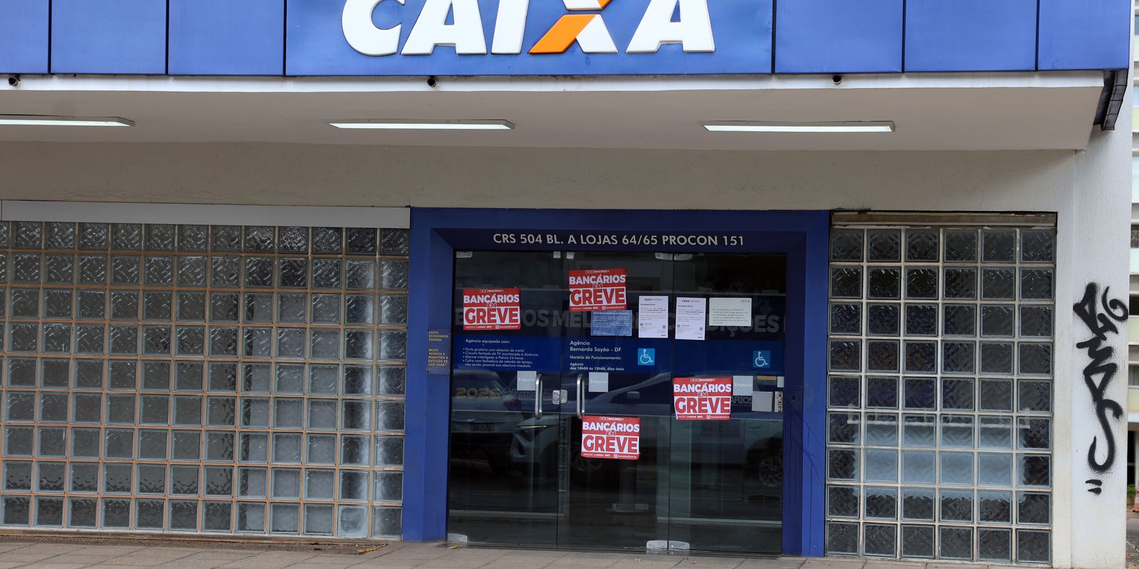Greve da Caixa continua em todo o país após rejeição de proposta