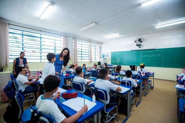 Guarulhos sobe no Ideb e brilha entre grandes cidades