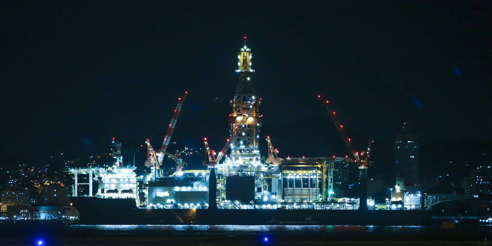 Imposto de 12% sobre petróleo e minerais gera impasse fiscal