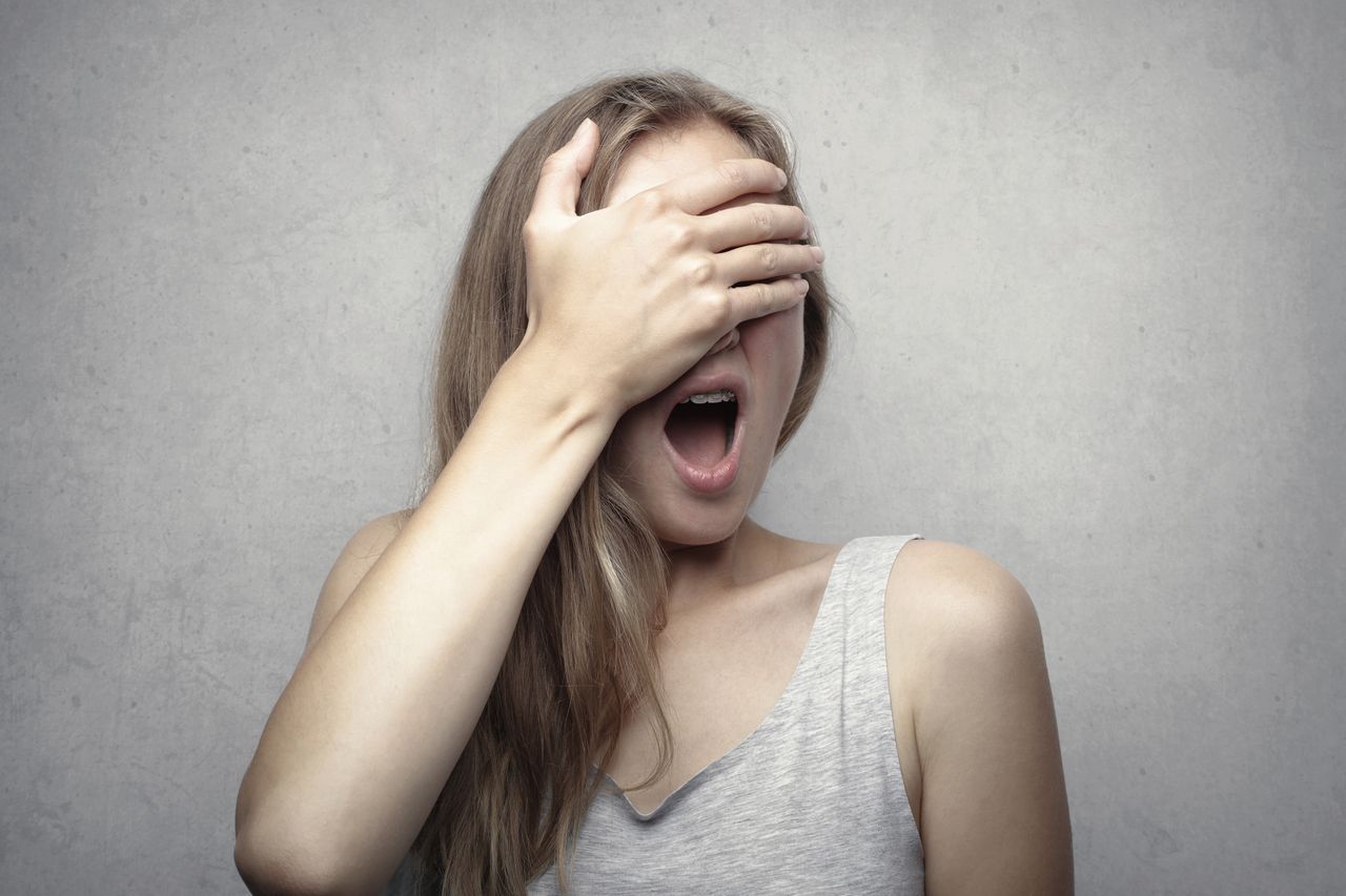 Sua memória falha? Excesso de telas e redes sociais podem ser a causa