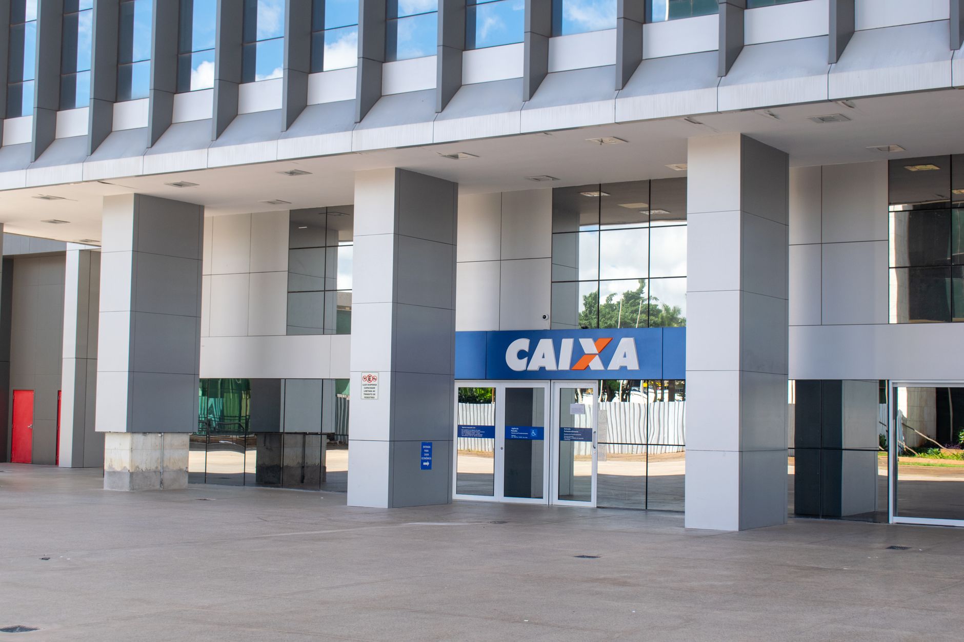 Paralisação dos funcionários da Caixa chega ao 11º dia após rejeição de acordo