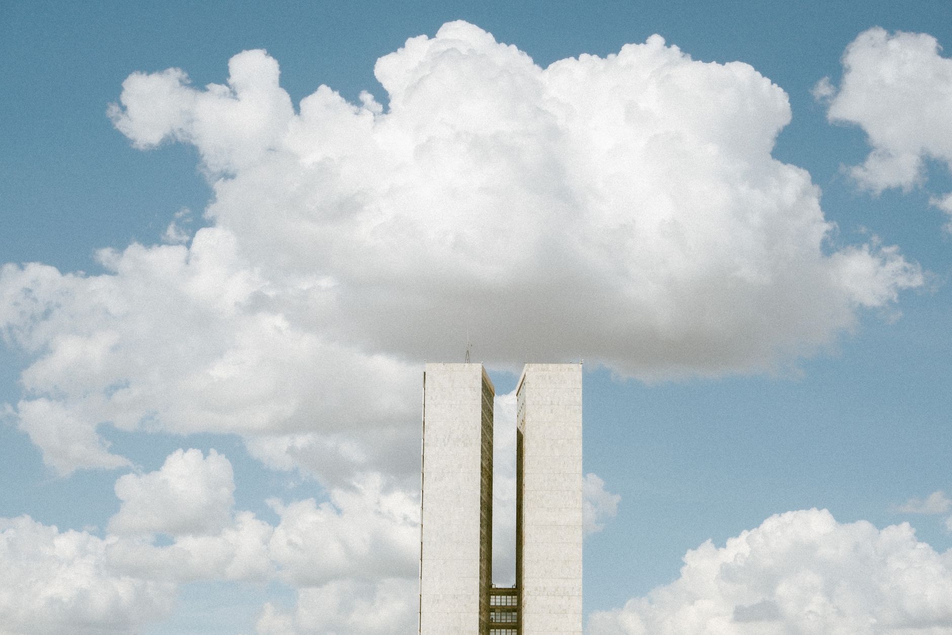 Presidente comenta sobre dívida pública e reservas internacionais