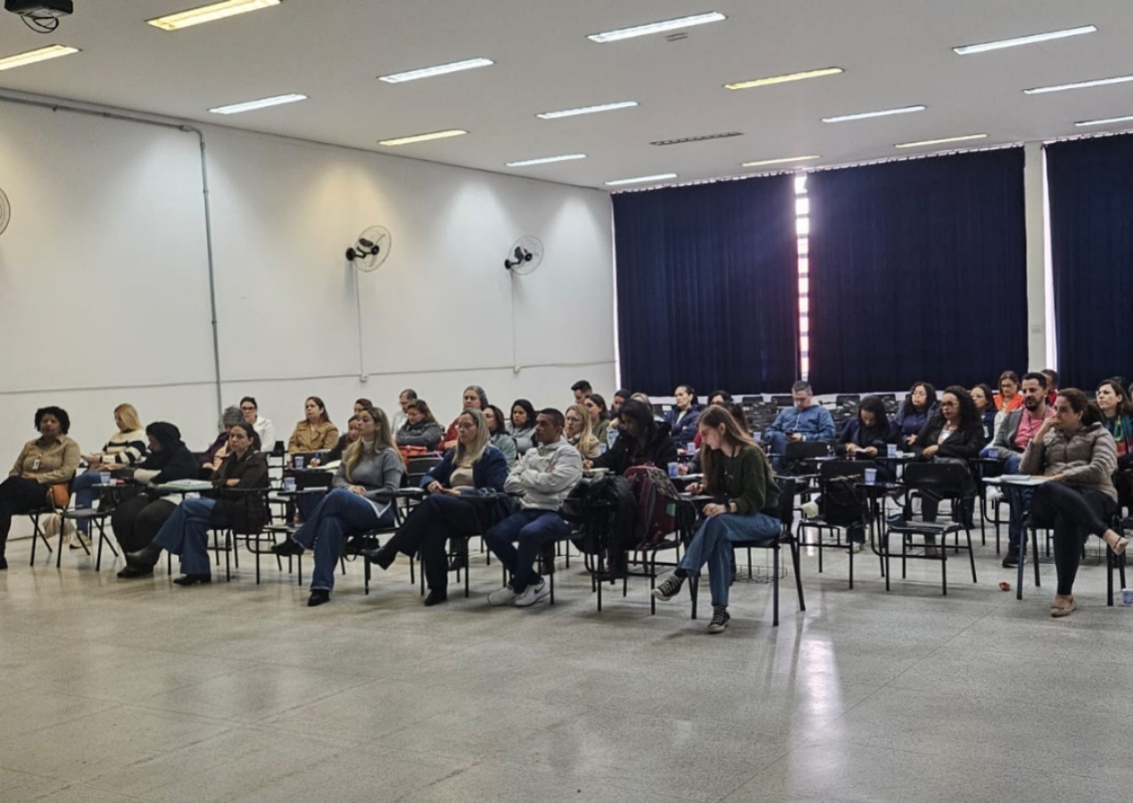 Saúde de Guarulhos capacita equipes para acelerar tratamento do HIV