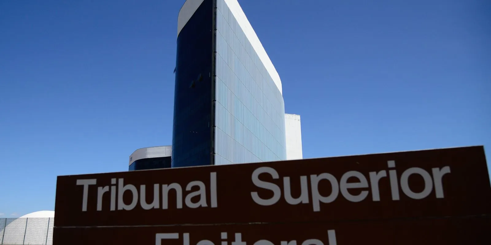 Plenário do Tribunal Superior Eleitoral (Foto: Marcello Casal Jr./Agência Brasil)