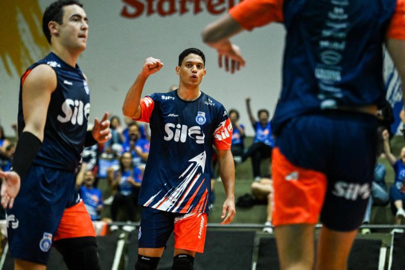 Vôlei Guarulhos busca recuperação contra o Vôlei Renata em casa