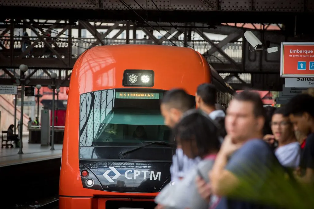 Apenas um trem circulou na Linha 13-Jade durante a greve
