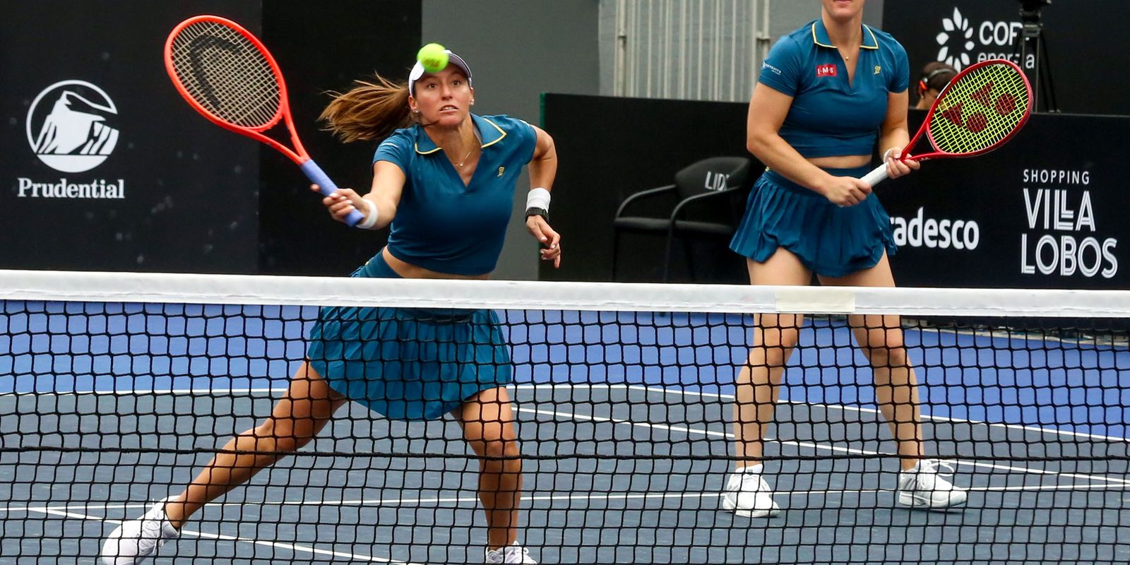 Luisa Stefani avança no SP Open após desistência de rival por doença