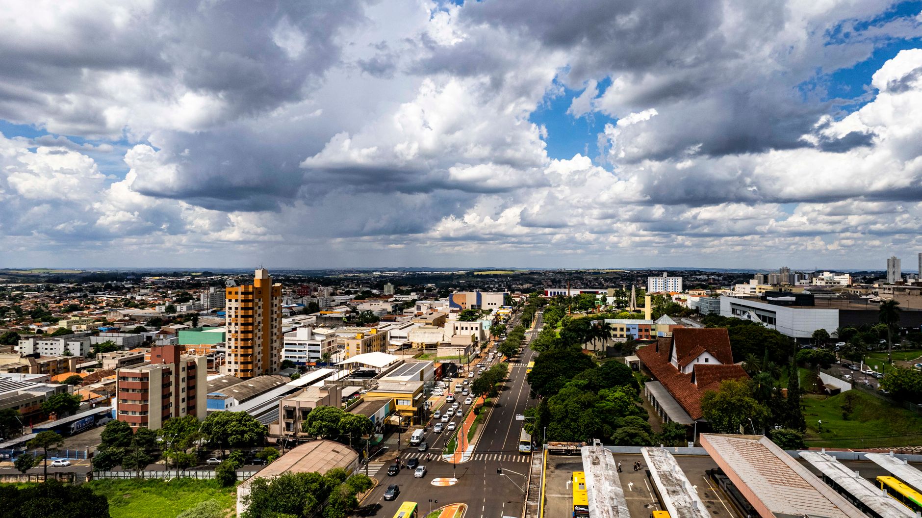Previsão do tempo em Guarulhos aponta calor e variação de nuvens